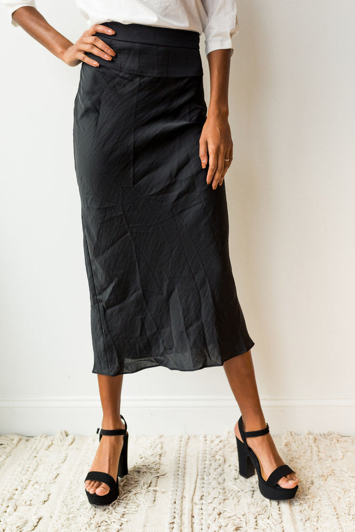 mode, Normani Bias skirt