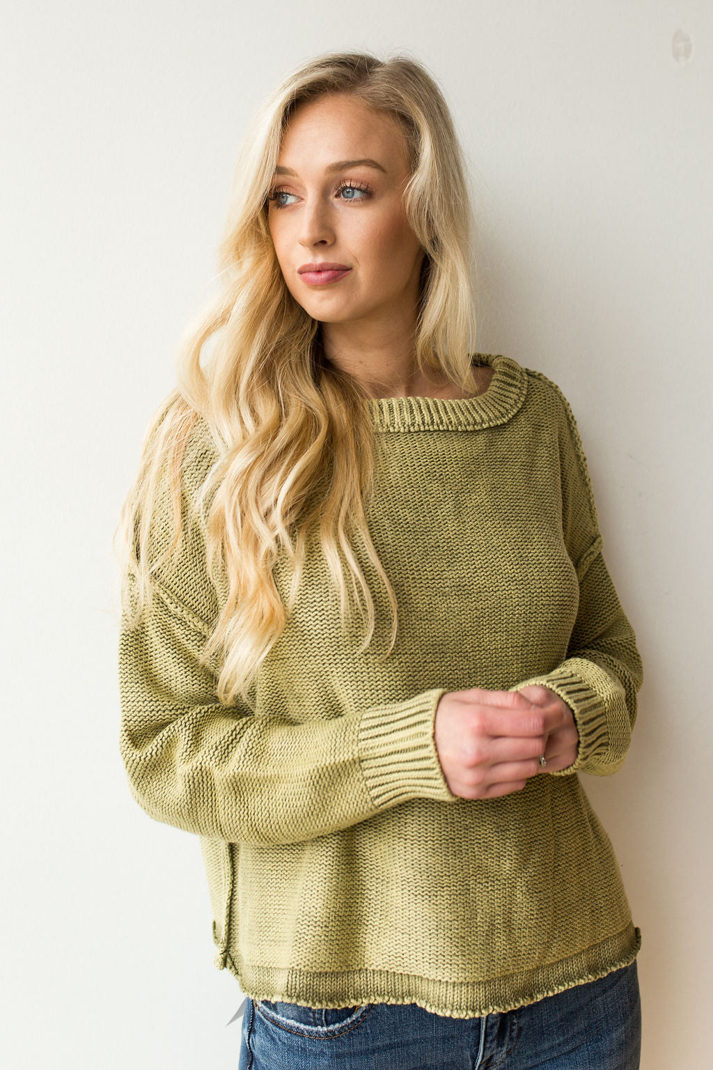 mode, ribbed brushed knit top
