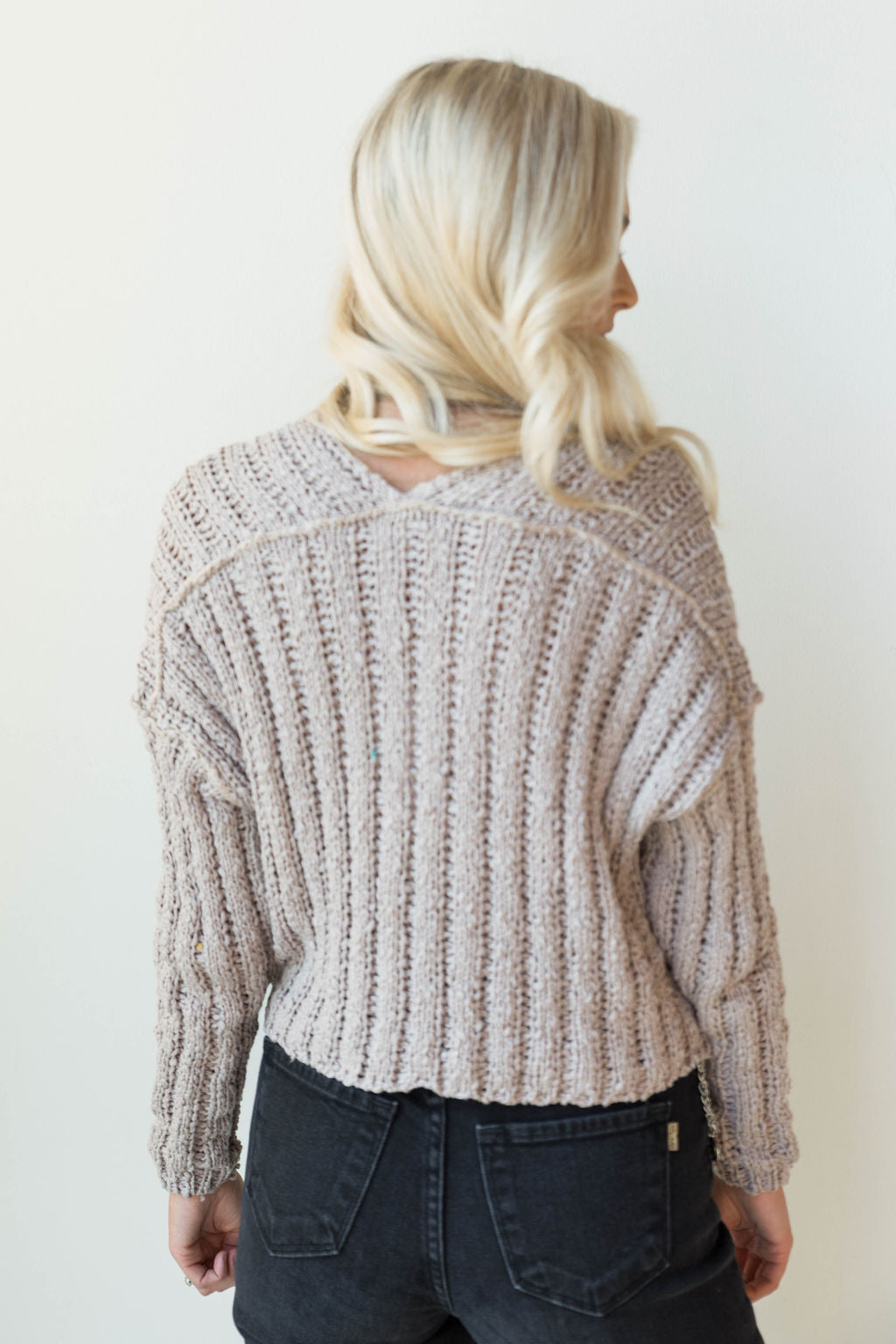mode, Daya deep v sweater