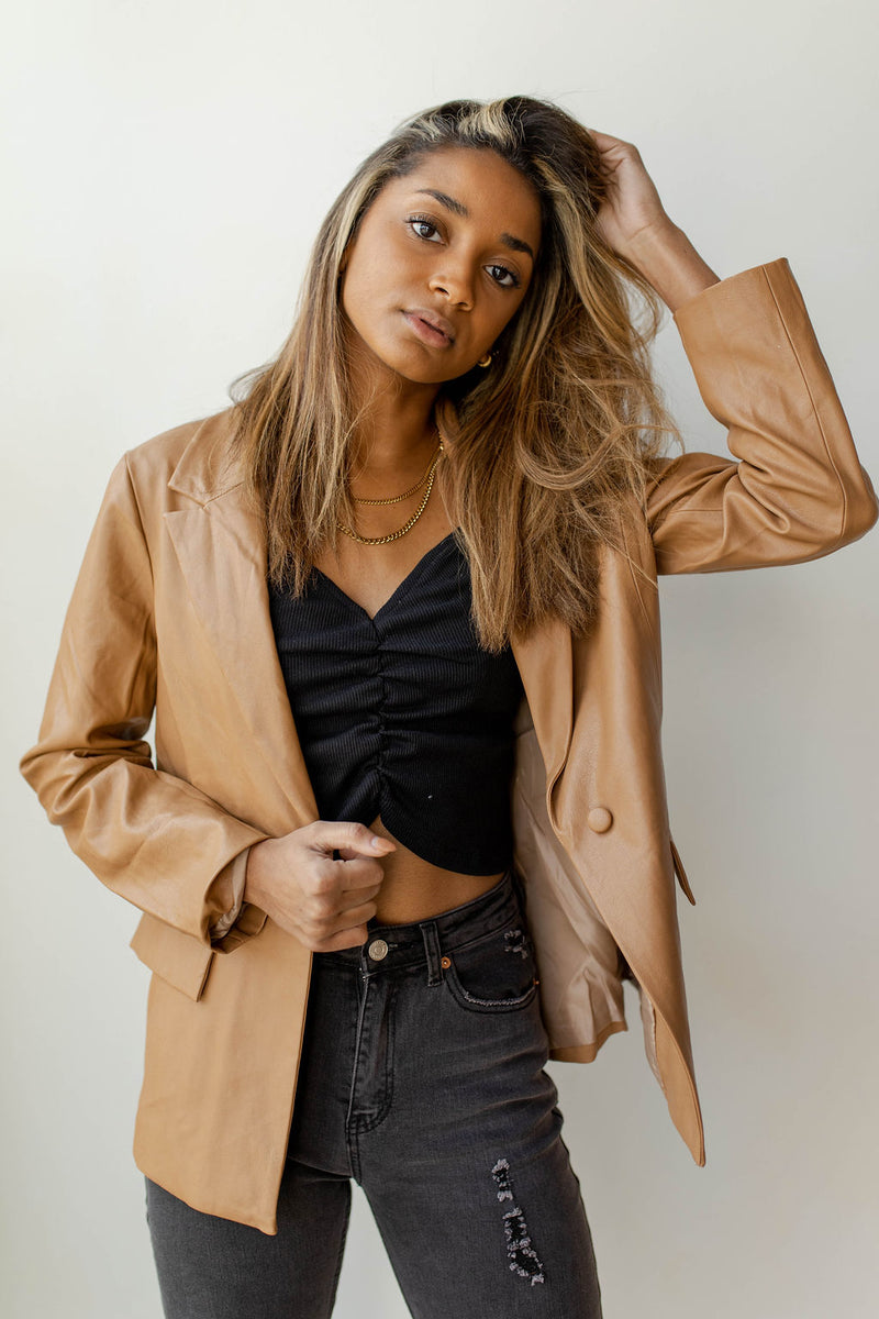mode, something about her blazer