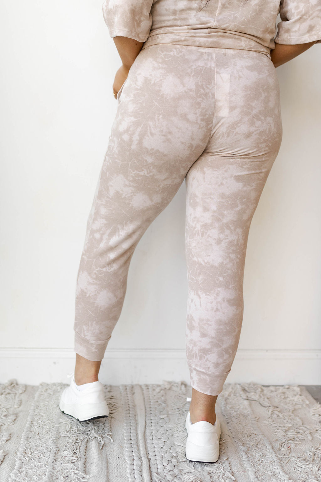 mode, lift me higher joggers