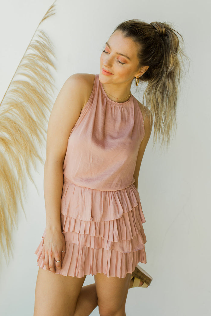 mode, ruffles and roses dress