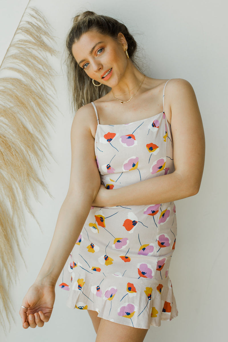 mode, floral linen dress