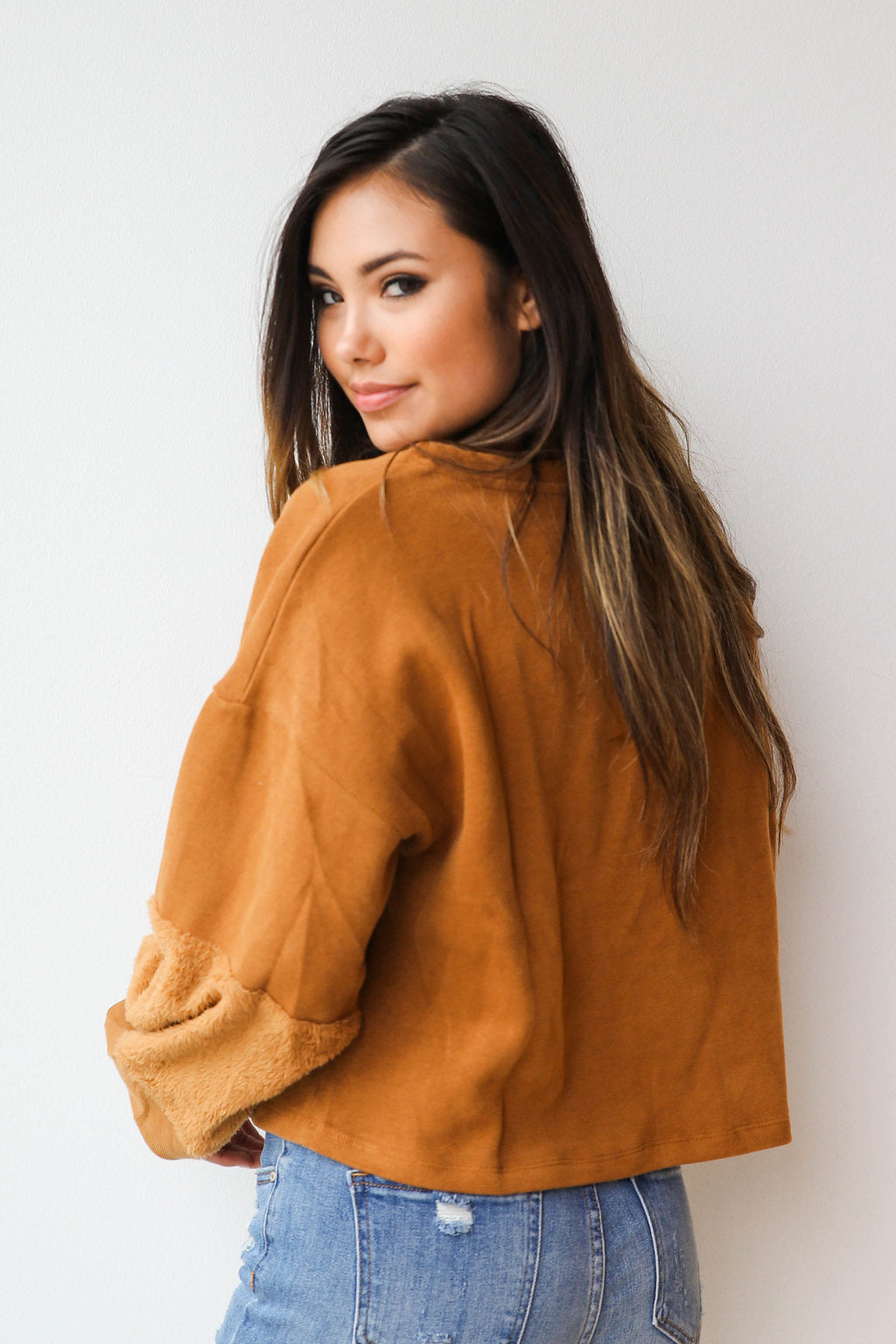 mode, mosley sweater