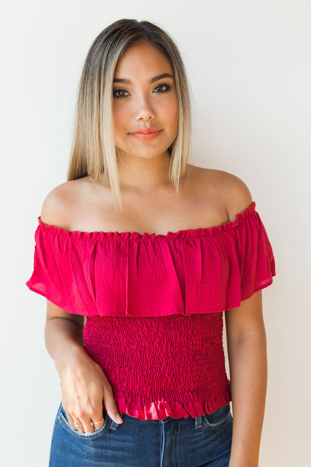 mode, cold shoulder ruffle shoulder smock top